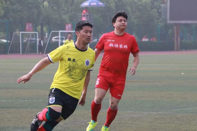 中超联赛大幕落下，津门虎远征球迷温情陪伴